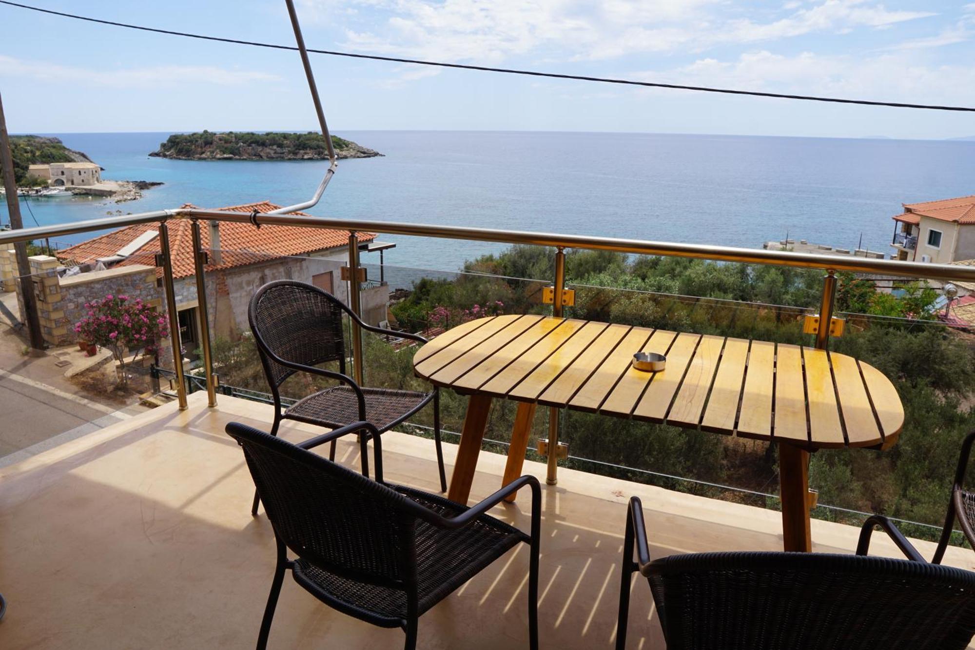 Sea And Sun Apartments 303 Ιδιωτικό Διαμέρισμα Kardamyli Zewnętrze zdjęcie